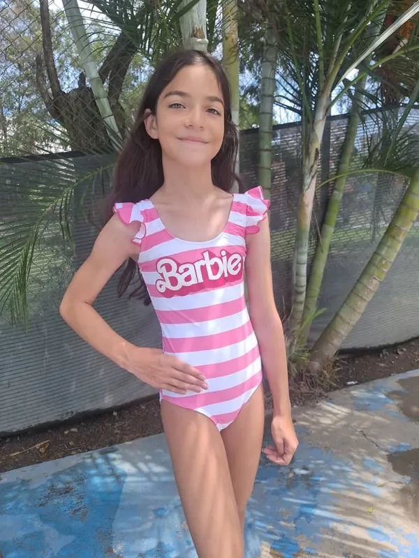 Entero infantil con faralado barbie